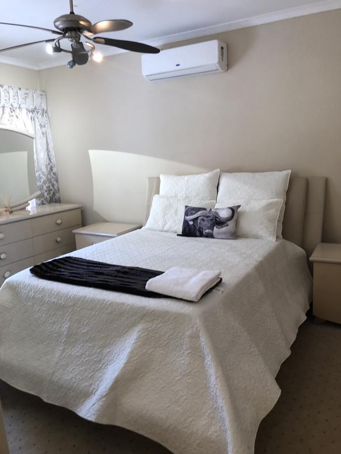 Khuvena Guesthouse Randburg Esterno foto